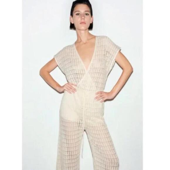 Zara Pants - Zara Limited Edition Cream Pointelle Flowy Knit Jumpsuit Size L